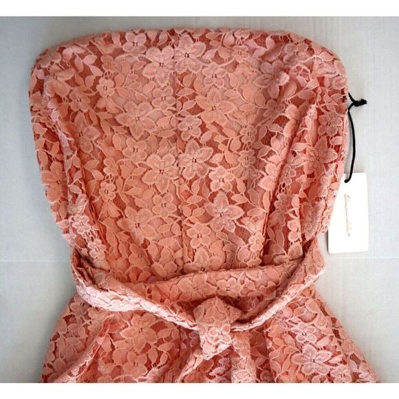 Line & Dot LR6201B Women's Sz Small Pink Floral Lace Sleeveless Lined Romper - Picture 6 of 12